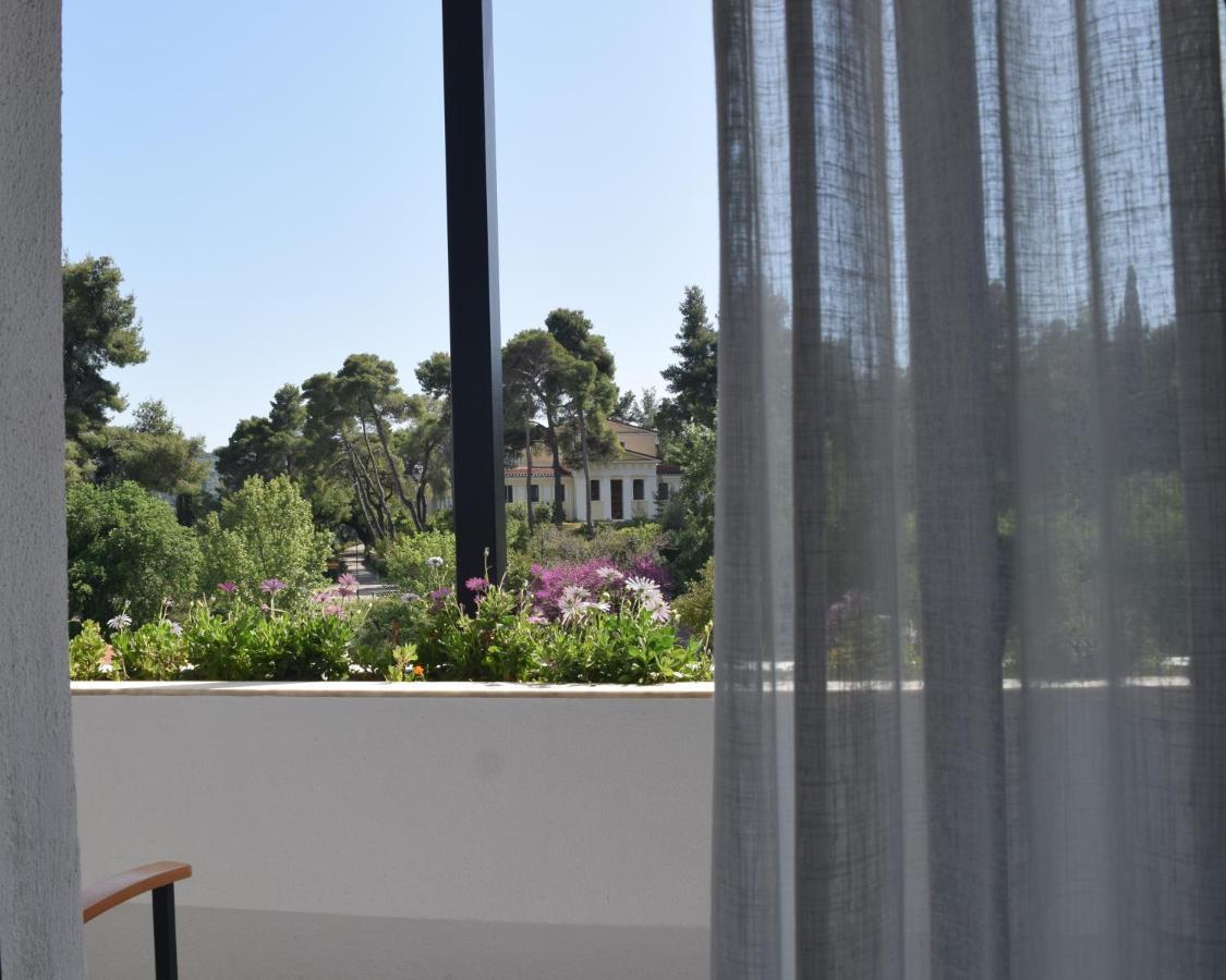 Hotel Olympia Palace Ancient Olympia Bagian luar foto