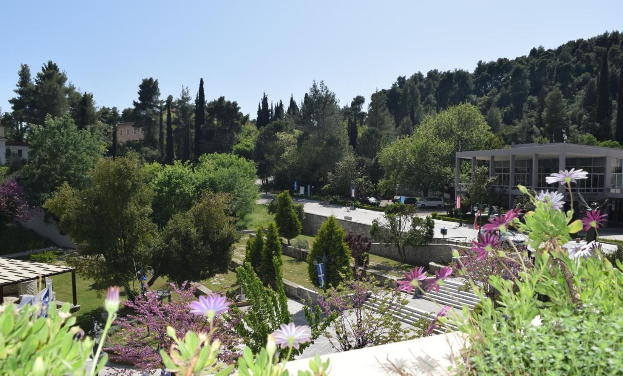 Hotel Olympia Palace Ancient Olympia Bagian luar foto